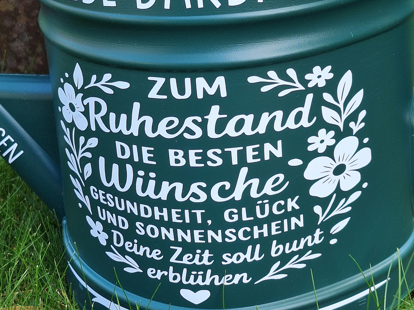 Rente Geschenk zum Ruhestand Garten Gießkanne personalisiert mit Namen und Spruch Landhausstil Grün 10 Liter