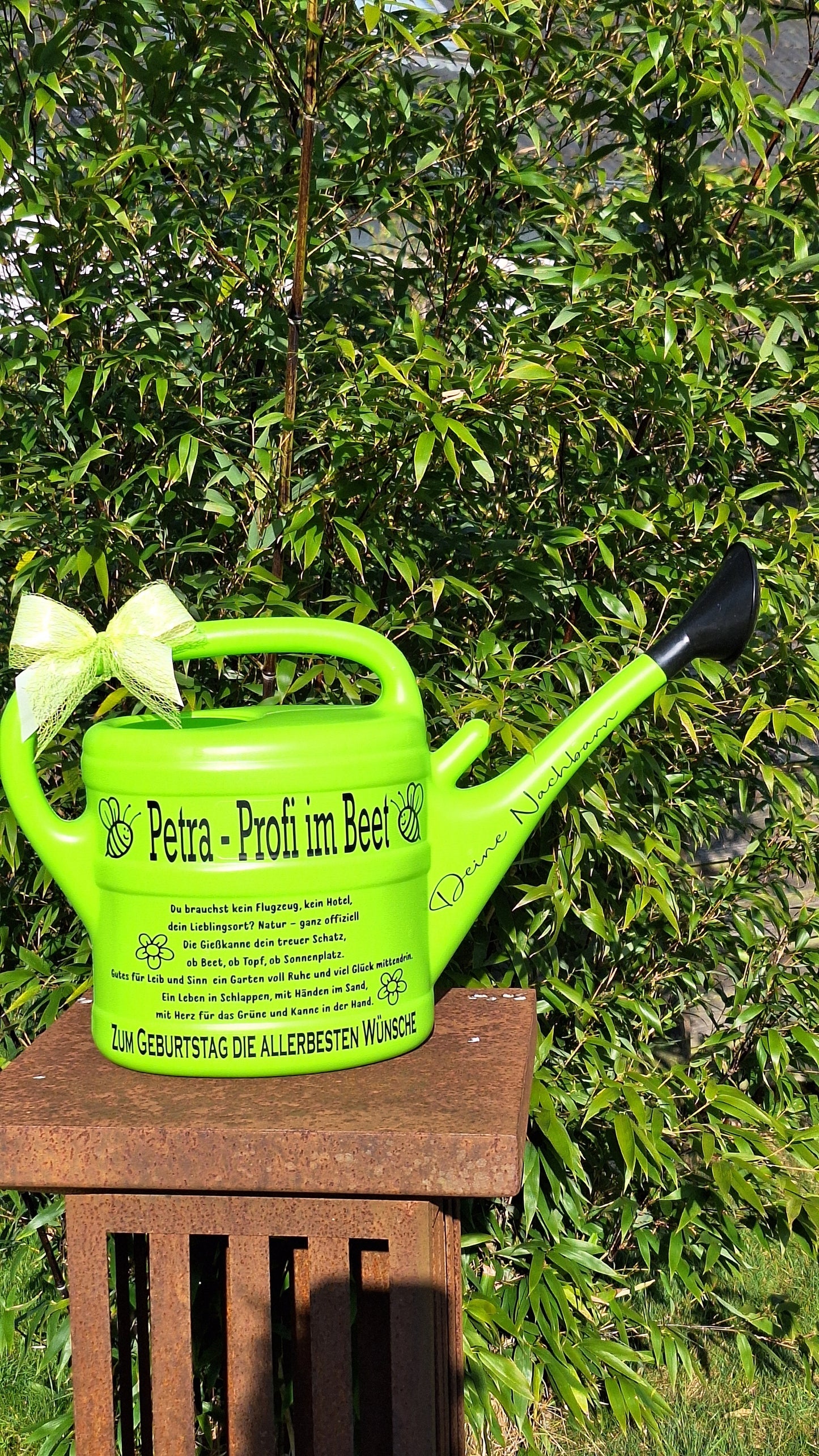 Profi im Beet Garten Geschenk, personalisiertes Geschenk zum Geburtstag, Weihnachten, Ostern, Gießkanne mit Namen für Camper , Natur - und Gartenliebhaber