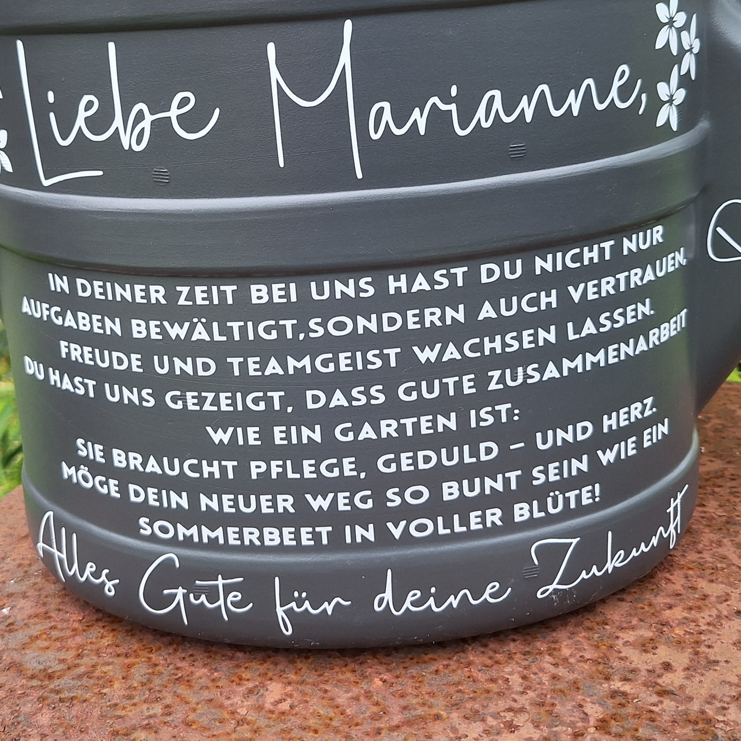 Personalisierte Gießkanne als Abschiedsgeschenk – Ruhestand, Jobwechsel, Rente