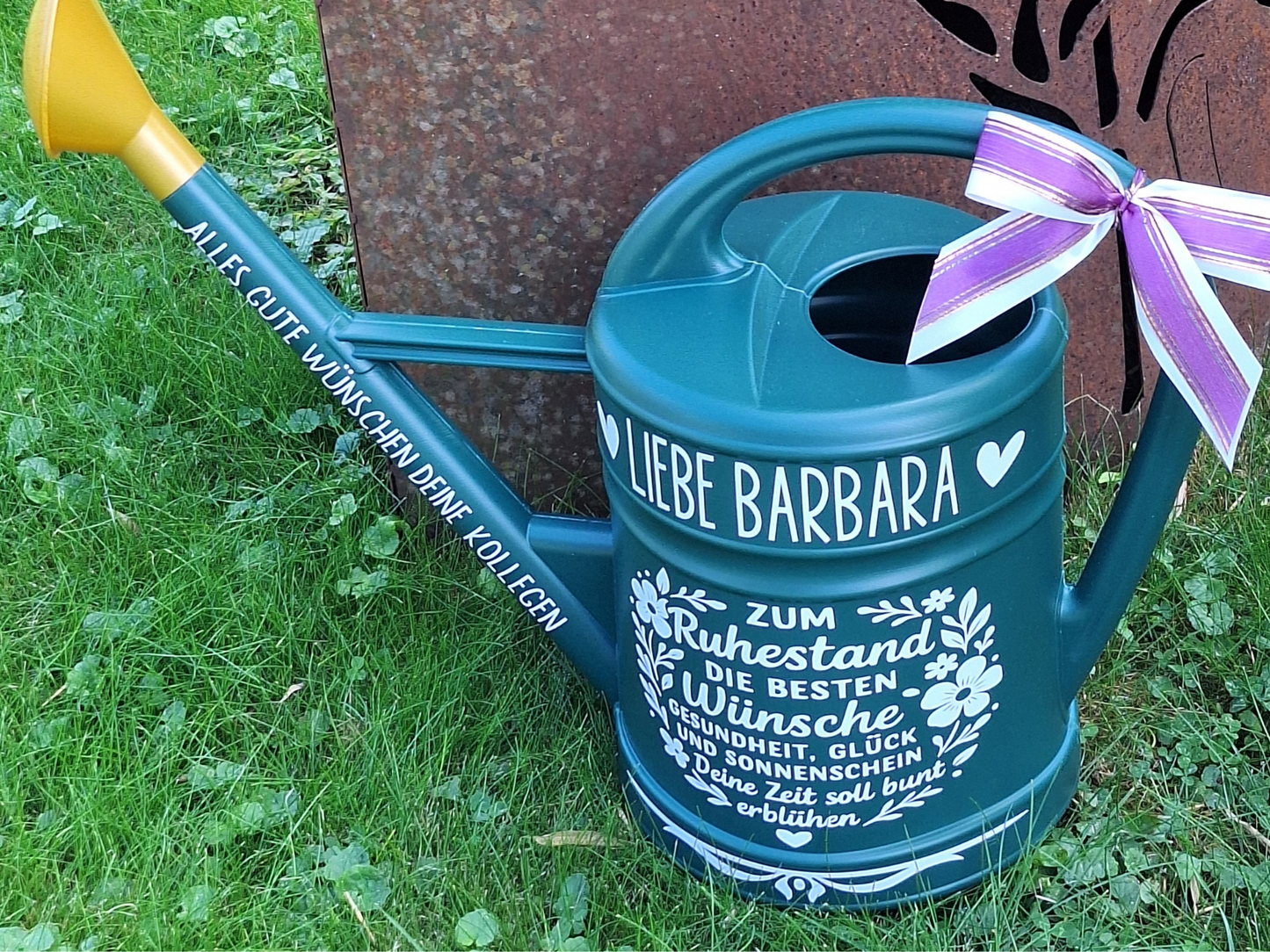 Rente Geschenk zum Ruhestand Garten Gießkanne personalisiert mit Namen und Spruch Landhausstil Grün 10 Liter