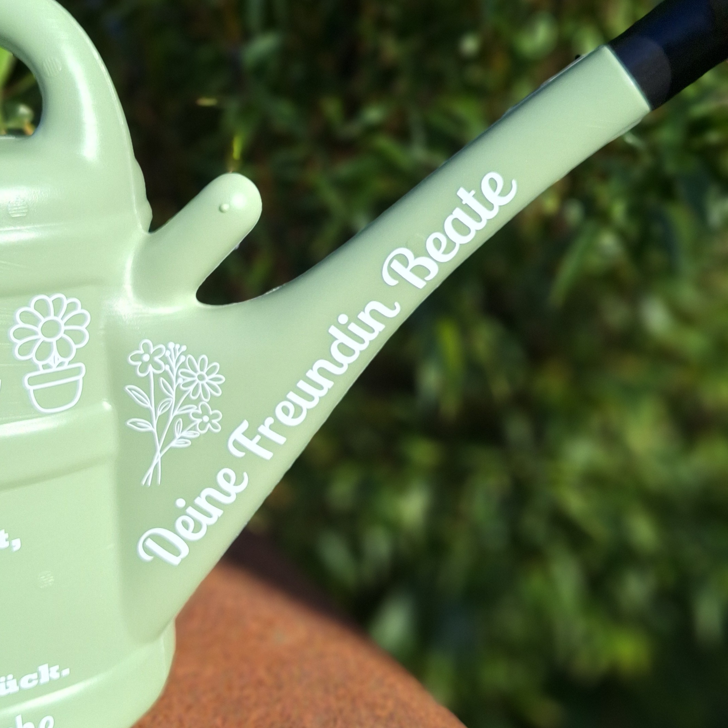 Personalisierte Gießkanne 10L mit Spruch als Geburtstagsgeschenk